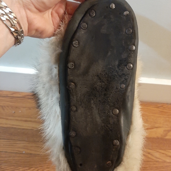 Handmade mukluks - Picture 3 of 3
